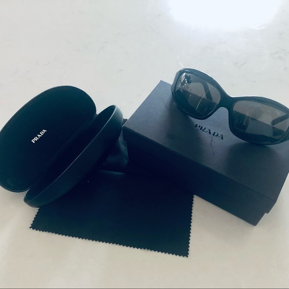 Prada Sunglasses with Case - Picture 12 of 12